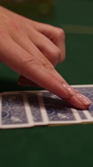 Wagering My Fiancé: I Bankrupted the Other Woman Episode 1