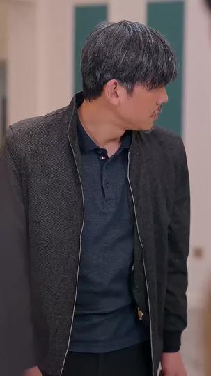 Vom Putzmann zum CEO: Die Rückkehr des amnesischen Vaters 11Folgen