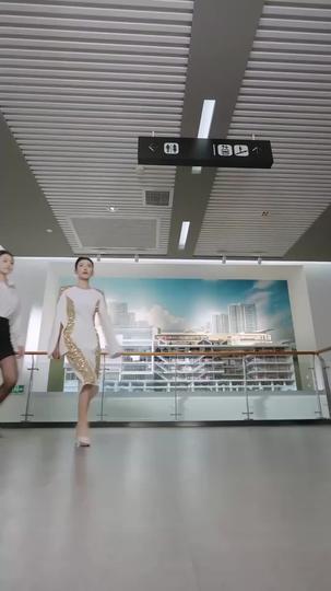 Tycoon in Disguise: The Deliveryman Above Them All Episode 3