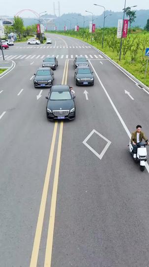 秋夜重逢的謊言 第1集