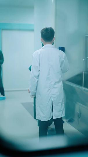 傅太太馬甲颯爆了 第8集