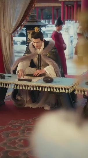 Crown in My Hands, Blood on Yours Episode 3