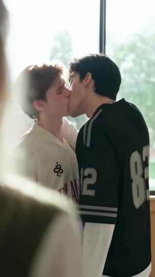 Fake Dating My Football Rival Episode 11