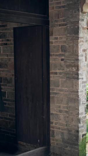 At Your Command, My Love Episode 2