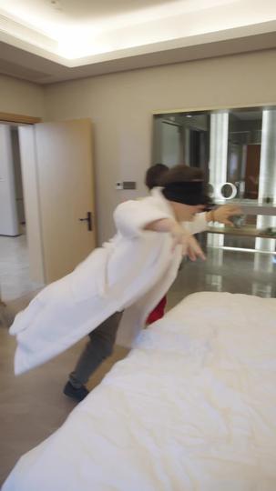 李特助如此多娇 第1集