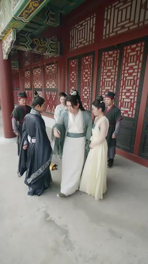 The Empress and Her Time-Traveling Fiancé Episode 2