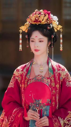 The Bride They Feared, The Queen They Crowned (DUBBED) Episode 8