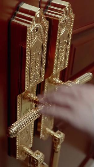  Do Portão ao Coração: Meu Papai É Um Abre-olhos  (Dublado） 7Episódio