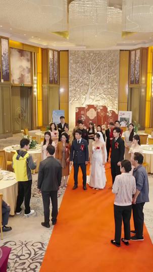 攤牌了，我送外賣但我是首富 第9集