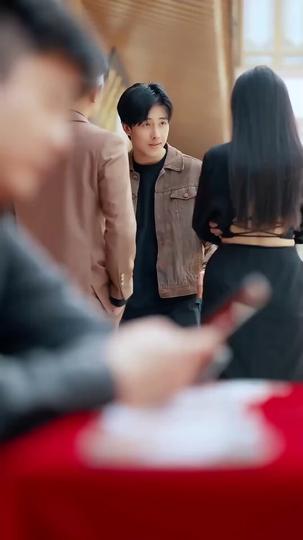 Chercheur de Trésors : Les Yeux qui Voient Tout Épisode8