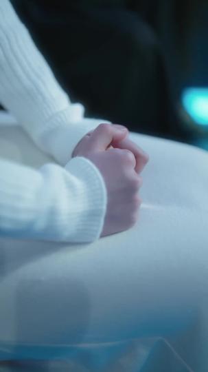 她藏起了倾城貌 第5集