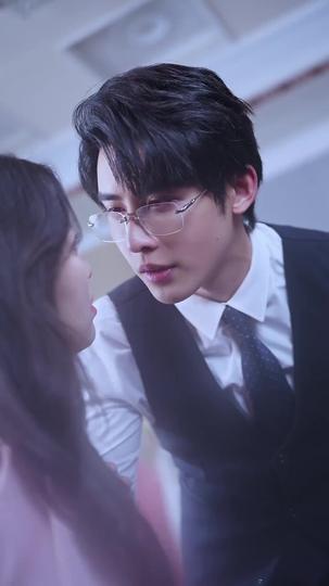 Pacar Rahasia Sang Idola Episode 6
