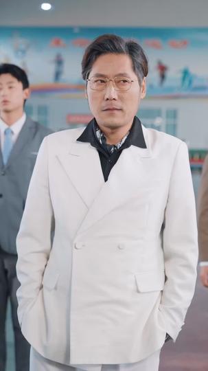 My Father, The Disguised Legend Episode 5