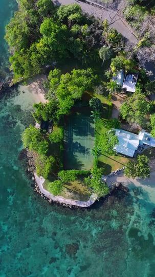 L'Héritière, Ma Ramasseuse de Balles Épisode1