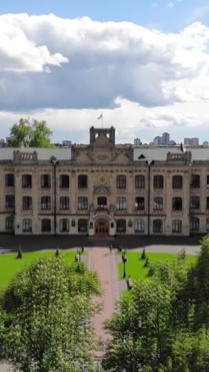 Remarried at 50, My Husband Turns Out To Be a Billionaire! Episode 1