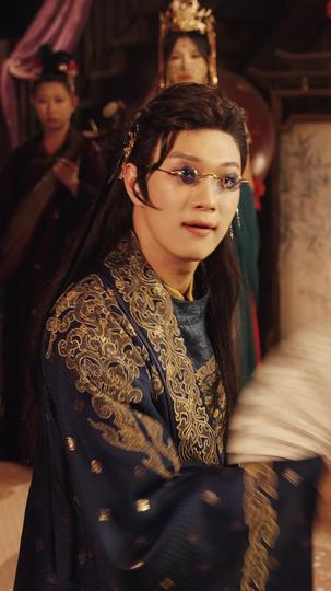 穿越古代被女帝倒追 第9集