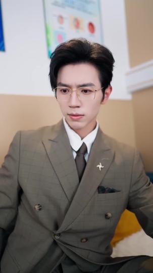 装了两年突然被读心了 第3集