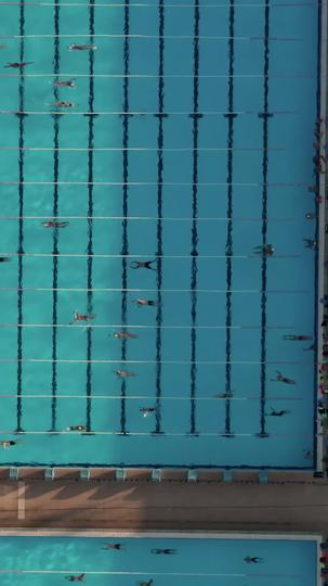 Der Bad Boy, der mein Herz entflammte 10Folgen