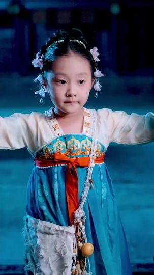 Putri Kecil Kesayangan Kaisar Episode 6