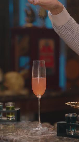 What Exactly Lies in the Dance Studio Episode 3