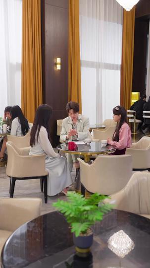 觉醒当日，我重订人生指南 第8集