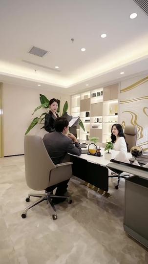 不批假?我反手搞垮老東家 第7集