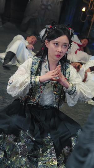 一剑葬神十万秋 第10集