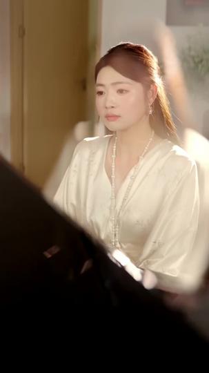 After Love, She Shines Episode 3