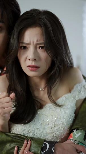 His Fiancée, My Obsession Episode 11