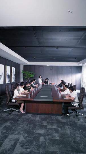 Villains of the Story, Rebels of the Ending Episode 10