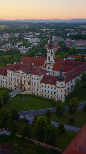 The Tears of Mona Lisa Episode 2