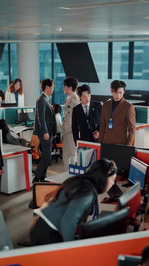 被裁后，公司天塌了 第4集