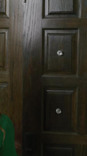 Manny by Day, Billionaire by Night Episode 2