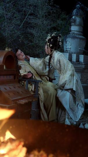 灵魂互换后皇后娘娘野翻了 第6集