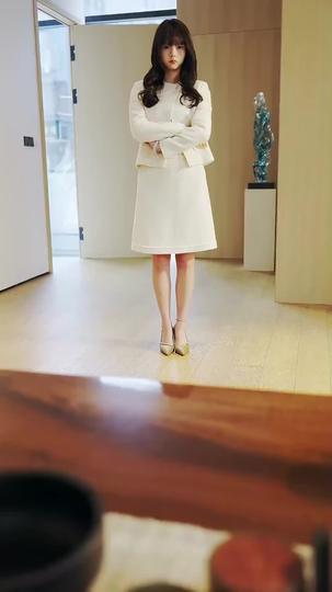 ヤバイ！秘書たちに囲まれた 第 11 話