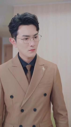 سقوط الخائن وظهور الوريثة 4مجموعة