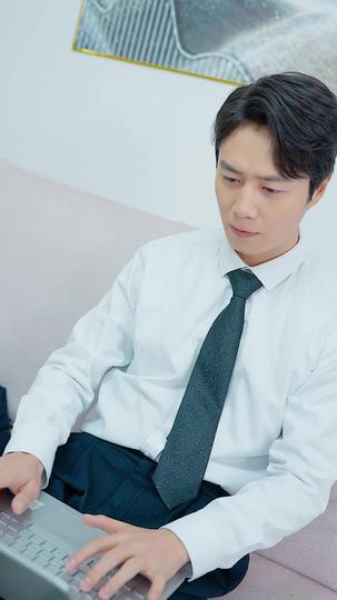 披星戴月离开你 第1集