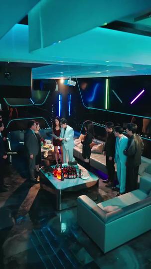 她已改嫁太子爺，你連高攀都不配 第9集