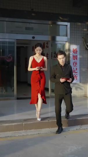 Heiress Reborn: Her Wrath Knows No Mercy Episode 8