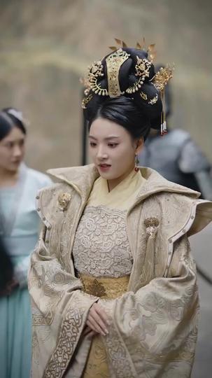 The Crown's Shadow Episode 3