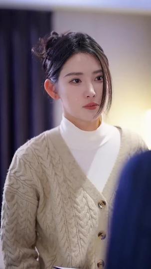 Divorced Yet Dazzling: The Disguised Heiress Episode 9