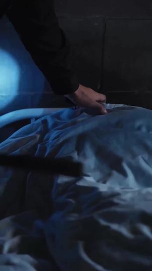 Prison by His Hands, Escape by His Mind Episode 11