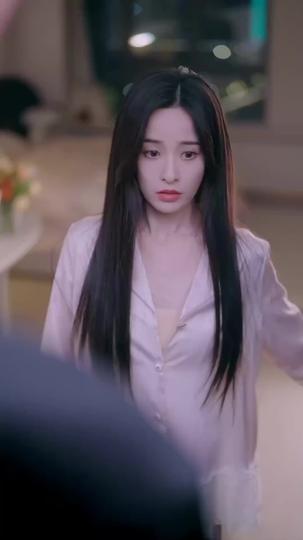 Pernikahan Rahasia Sang Bos Episode 10