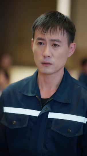 裝窮爸爸的千億守護 第2集