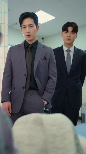 Mimada pelo Meu Bilionário Protetor 7Episódio