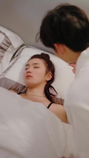Misteri Istri Sang Raja Bisnis Episode 6