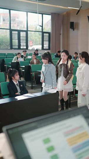 假千金别演了，真千金你惹不起 第10集