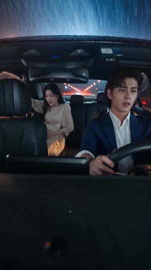 离开前夫,我活成了顶配 第1集