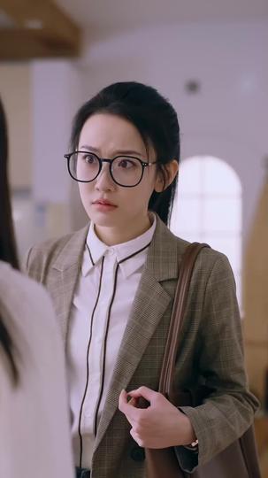 Oops! Mr. Lawson Got the Wrong Girl Episode 5