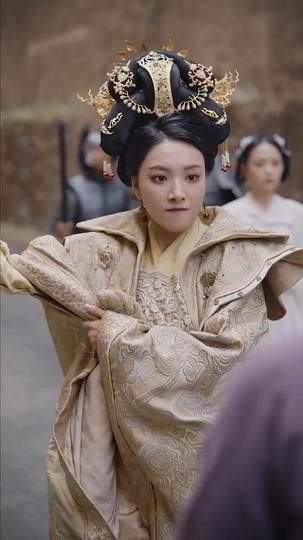 欺凌太后:皇后断了自己的路 第2集